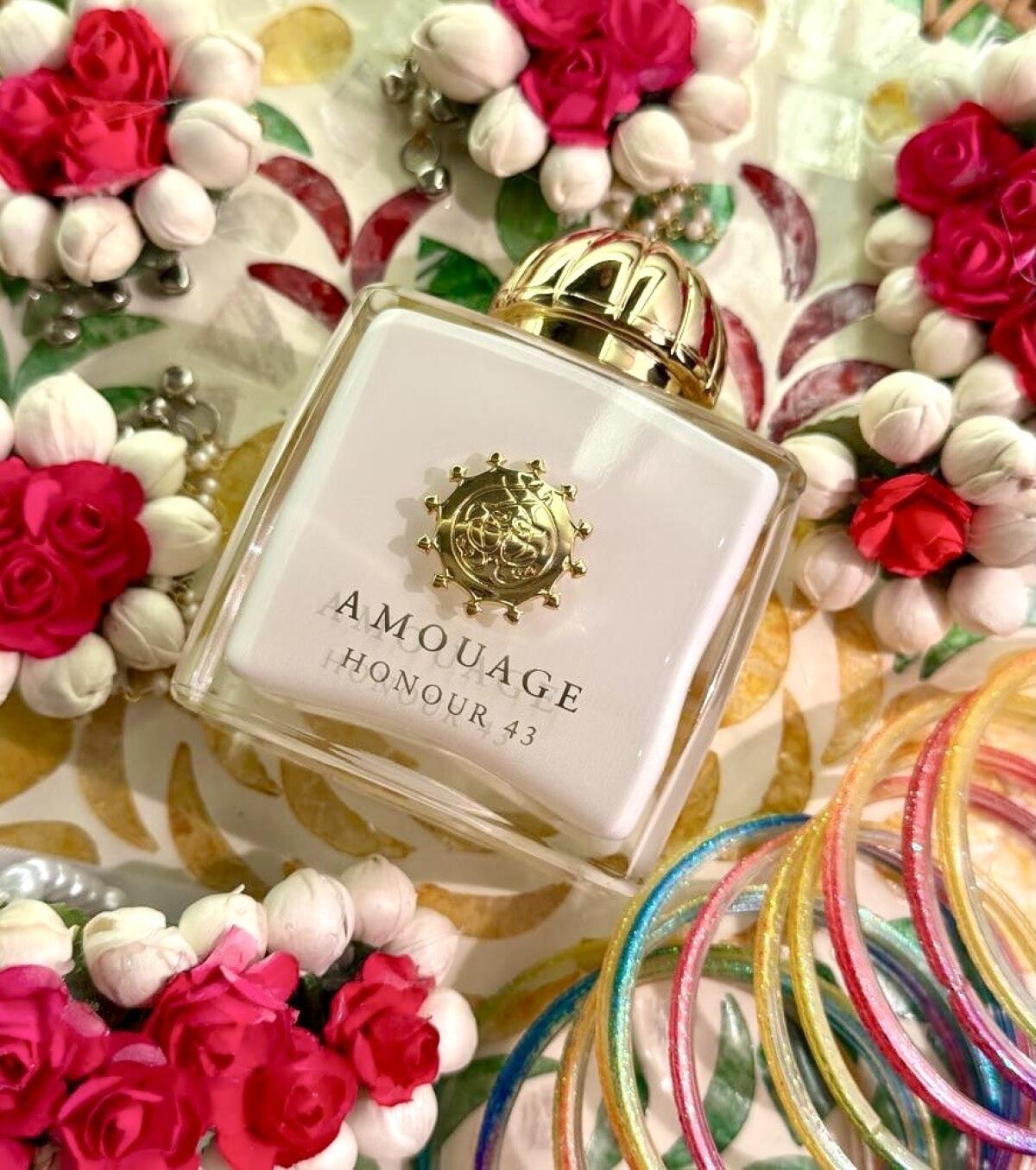 Amouage Honor 43 Kadın Parfümü - Perfume Fragrance Families incelemesi ve fiyatı